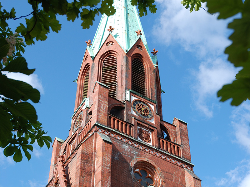 Kirchturm der Pauluskirche